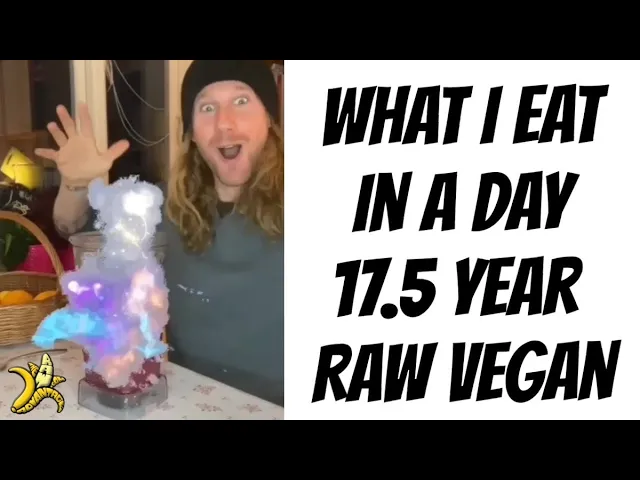 What I eat in a day as a 17.5 year low fat raw vegan!