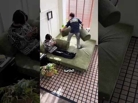 أريكة تتحول لسرير في ثوانٍ 😮 #أثاث_ذكي #ديكور_منزلي #أفكار_منزلية #shorts