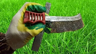 A brilliant idea from a broken metal brush