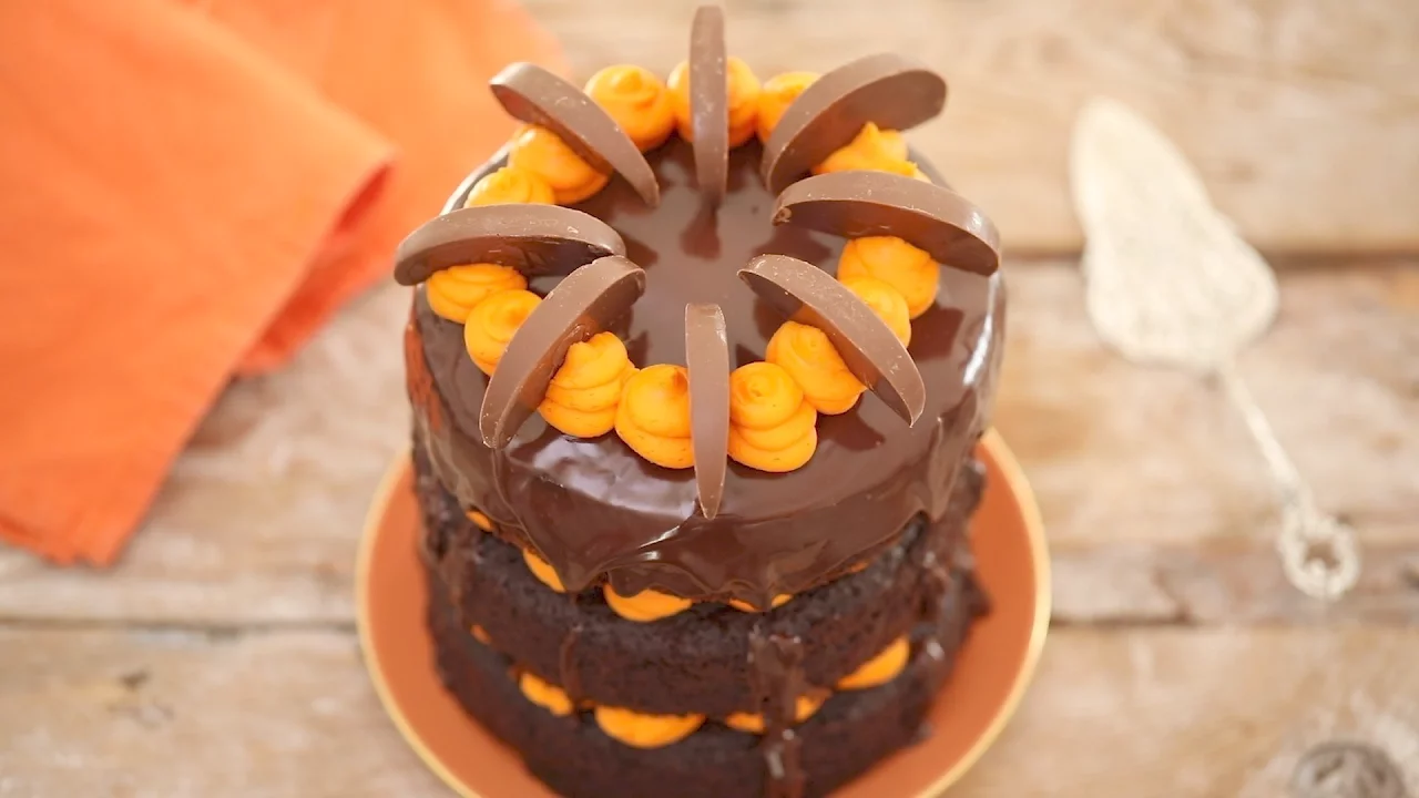 Best-Ever Chocolate & Orange Cake - Gemma