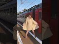 Lagu Flashing the train #instareels #model #girlsattitude #train