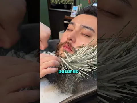 Cuando te quedas dormido en el salón de belleza, esto es lo que pasa.👀