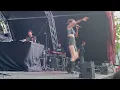 Download Lagu DELAPORTE - Ni Un Beso (Live Metrópoli 2022)