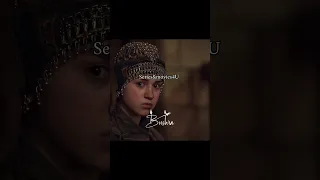 حليمة و هولوفيرا يراقبون كيفية صلاة بالا Kuruluşosman المؤسس عثمان 