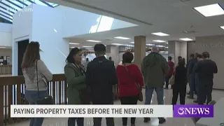Nueces County residents line up to pay property taxes before the new year