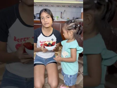 Zoe lleva frutas a su mamá Madeley