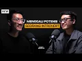 Download Lagu Kalau Kamu Introvert Yang KESEPIAN, Coba Dengerin Obrolan Ini! | SUARA BERKELAS #80