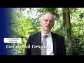 Download Lagu Ds. P. de Vries over zijn hondje, geloofszekerheid en emigreren | Getuigend Gesprek #4 |