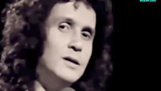 Roberto carlos  Canta Atitudes em 1974.