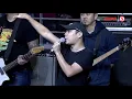 Parokya ni Edgar performs Bagsakan with two lucky fans!