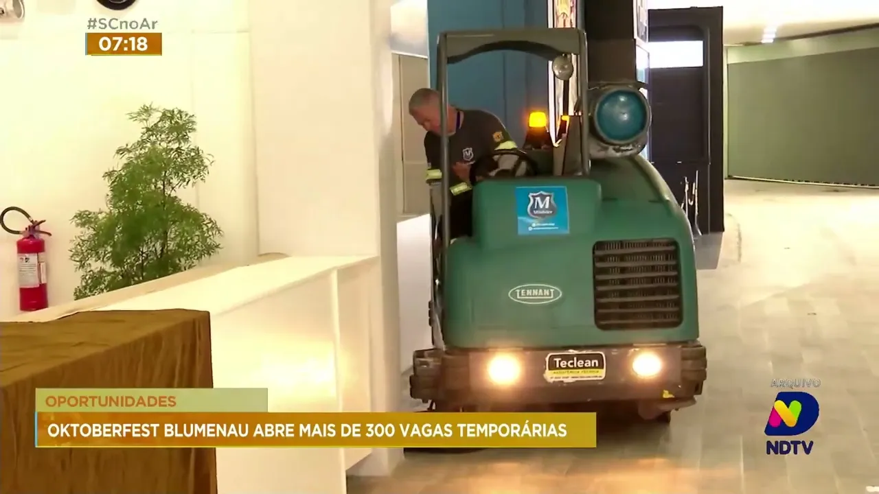 Blumenau abre mais de 300 vagas de trabalho temporário durante a Oktoberfest