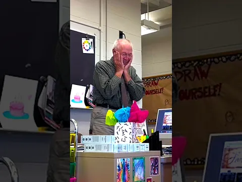 He never expected his students to do this for him 🥹❤️