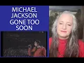 Download Lagu Voice Teacher Reacts to Michael Jackson -  Gone Too Soon LIVE | Clinton Inauguration 1993