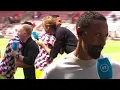 Download Lagu Cristiano Ronaldo pranks Rio Ferdinand 😂 and hugs Paul Scholes and Liverpool legend - Peter Crouch