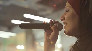                                                   نداء شرارة   سهرانة أنا دندنها