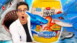 ABRO HUEVO SORPRESA CON TIBURÓN MONSTRUO QUE NADA DE VERDAD 🎁