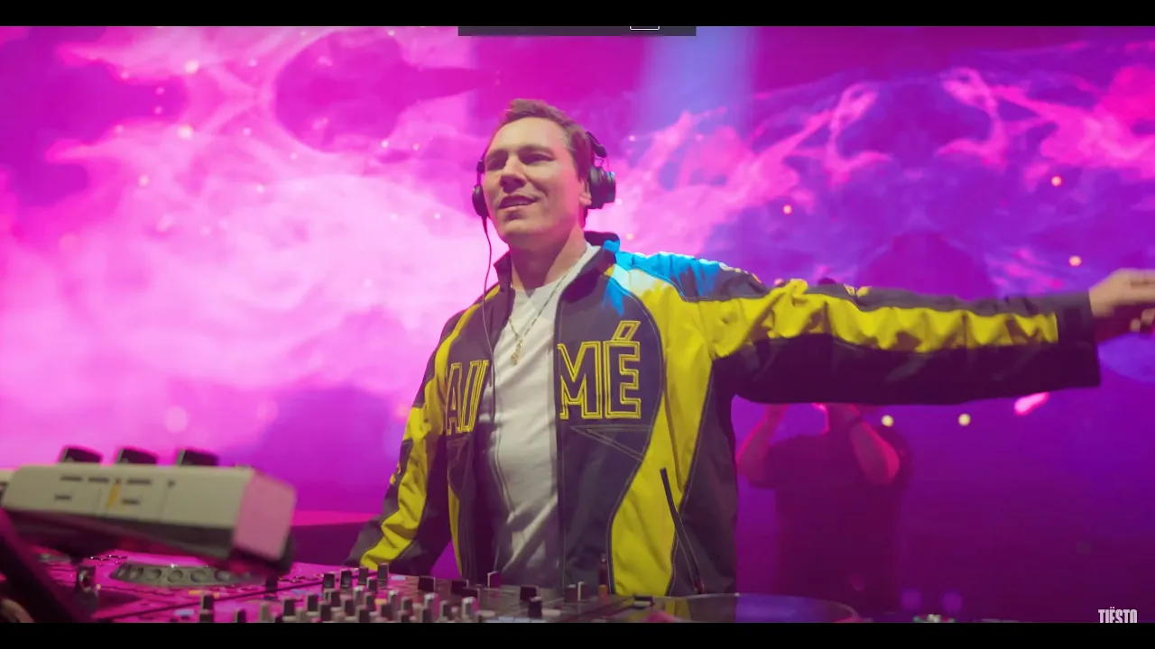 Tiësto 4hr DJ Set Live from New York City Tiësto 4hr DJ Set Live from New York City
