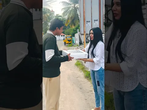 I Gave a MacBook Pro to My Follower | ഫോളോവറിന് ഞാൻ മാക്ബുക്ക് പ്രോ കൊടുത്തു #giveaway#shorts