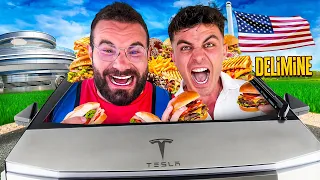 TESLA KAFE'Yİ YEDİK! 🤖 ft. Deli Mi Ne?