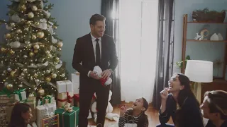 Michael Bublé It S Beginning To Look A Lot Like Christmas Official Music Video 