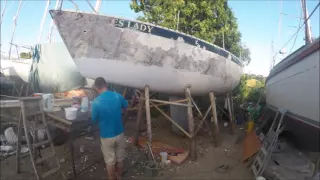 Sailboat Refit part 5 painting the boats side