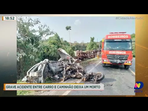 Acidente entre carro e caminhão deixa um morto