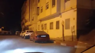 مباشرة من أولاد عزوز خطير حتى حارس ليلي مافايق كلهم ناعسين وكايتخلصو من أصحاب السيارات 