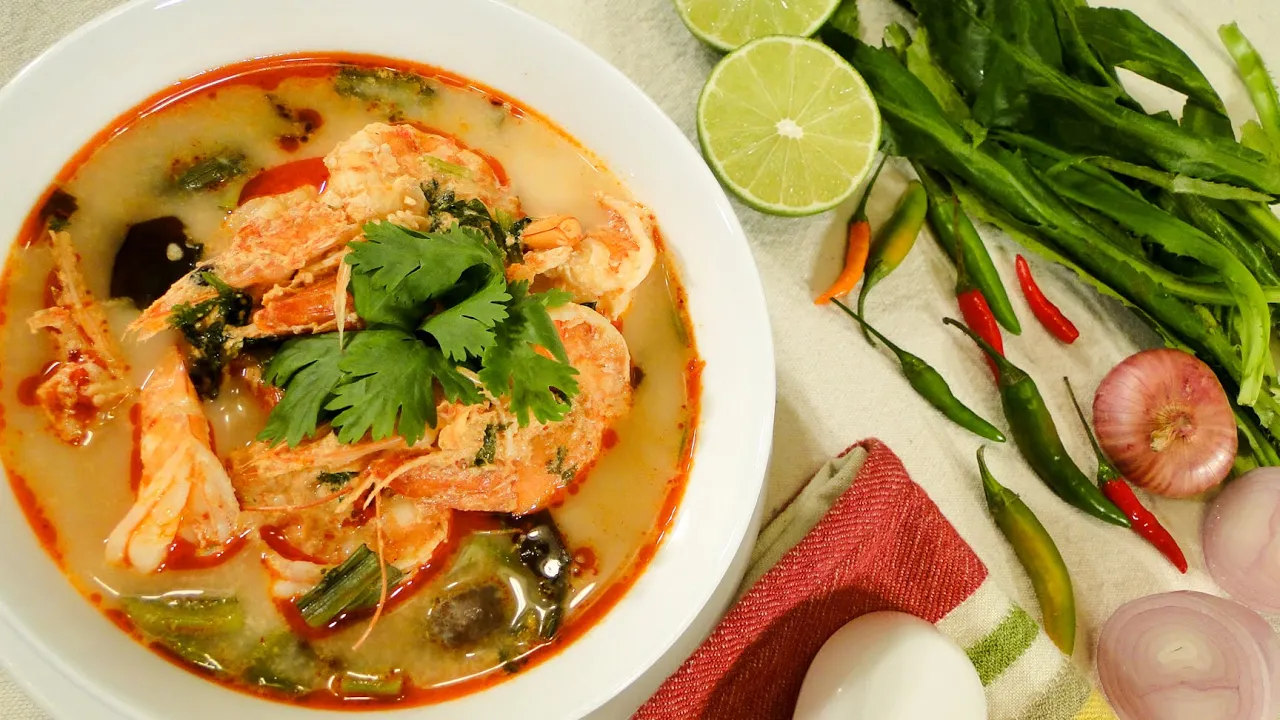 Thai Shrimp Soup or Tom Yum Goong  - Episode 33