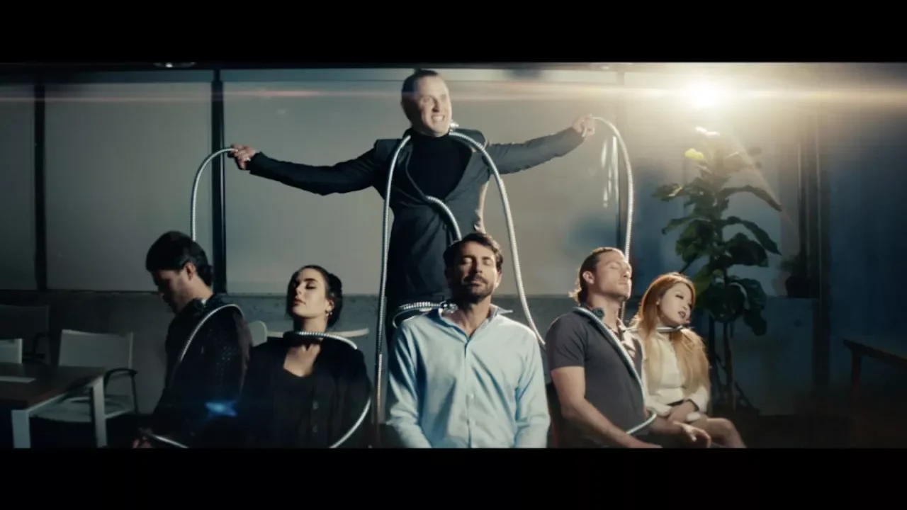 Dance Gavin Dance - Midnight Crusade (Official Music Video) Dance Gavin Dance - Midnight Crusade (Official Music Video)