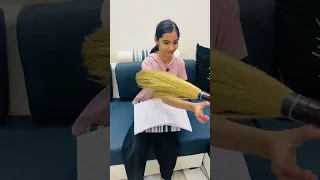 हिम्मत है तो हस्सी रोक कर दिखाओ 🤣🥹mother daughter comedy video 🤣🥹#fbreels #familycomedy 