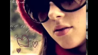 اليسا     الفرحه الي انا فيها دندنها