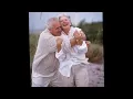 * * *     Peggy Lee   -   Sweet Happy Life    * * *