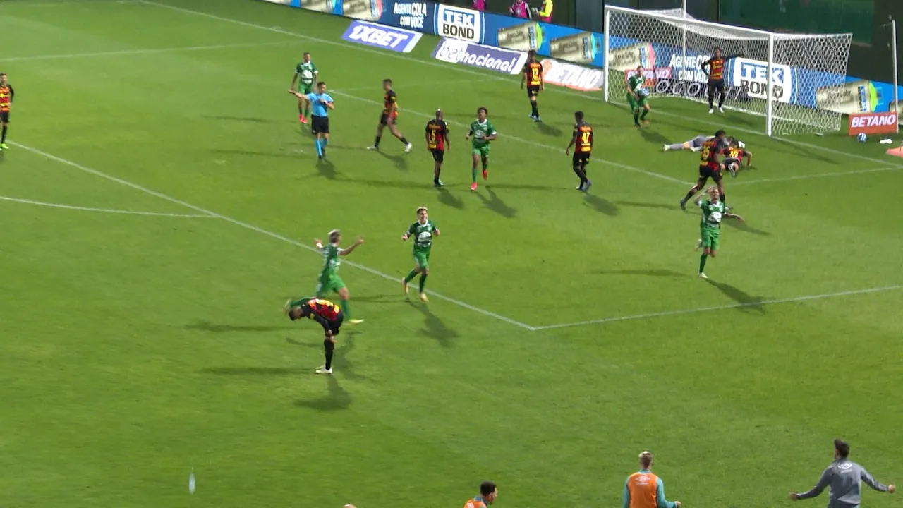 Chapecoense joga melhor, mas empata com o Sport na Arena