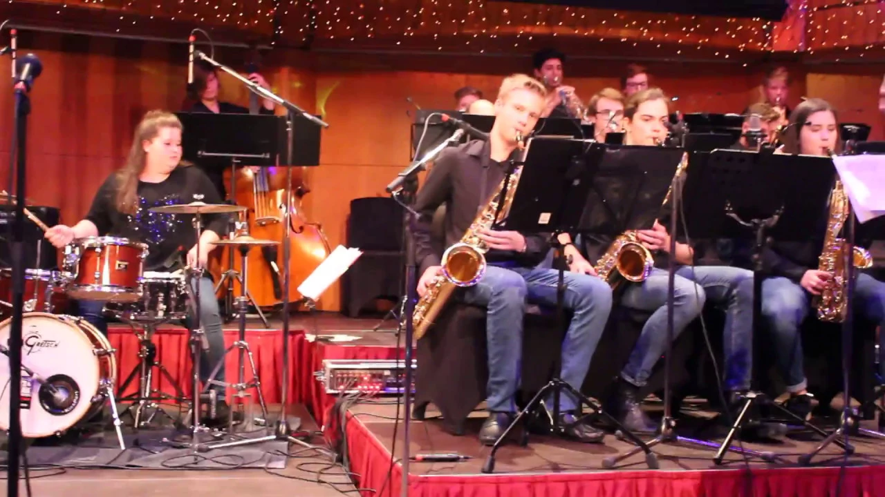 GMS BigBand "Ain't  Misbehavin" von Tom Waller & Harry Brooks, arr: Bob Lowden