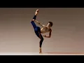 Ballerino moves effortlessly