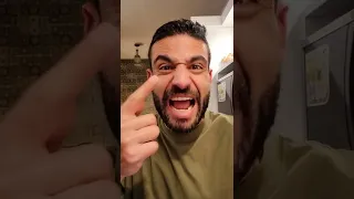 ابنك قالك انه عمل ايه فى الامتحان  دندنها