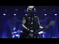 Download Lagu Sum 41 - Walking Disaster (live in Laval, QC on 11/17)