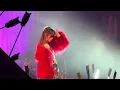 Suki Waterhouse - Back In Love (Live)