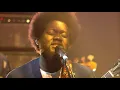 Michael Kiwanuka - "Hero" Live on Skavlan | TV 2/Skavlan