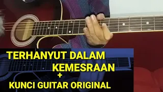 Download Kunci lagu and melody dangdut tehanyut dalam kemesraan versi acoustic ikke nurjanah||cover MP3