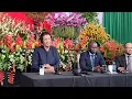 Download Lagu TFD: Nieuwe president mevr. Jennifer Simons eerste persconferentie als president