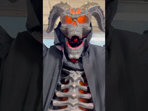 Spirit Halloween 2025 is 🔥! #animatronics #halloween2025 # #spirithalloween2025