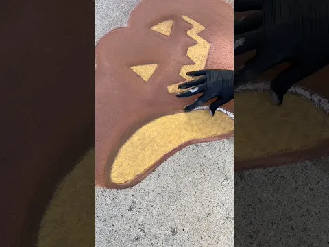 Attempting to Draw a Reese’s Pumpkin With Sidewalk Chalk for Halloween