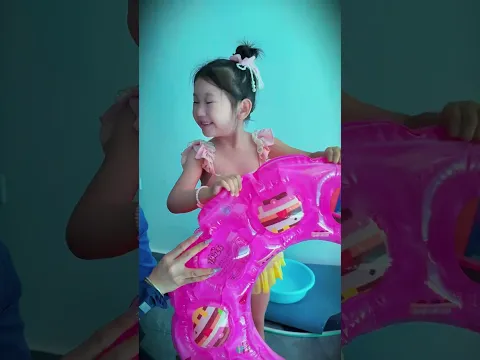 Video Thumbnail: What should I do if a child's swimming ring is taken away?#Short #Officer Rabbit #angel