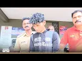 Download Lagu 'തല ഉയർത്തി നിൽക്കെടാ... മുഖം ഒന്ന് കാണട്ടേ';14 കാരിയിൽനിന്ന് സ്വർണം തട്ടിയെടുത്ത 21കാരൻ പിടിയിൽ