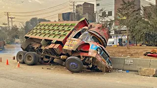 Download When 30 Ton Vehicle Had an Accident on The Road, We repaired the truck in a very interesting way. MP3