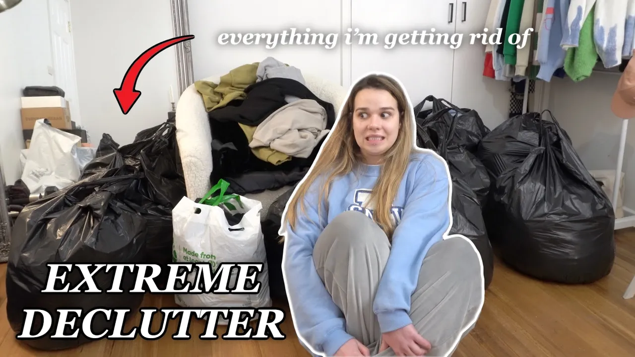 Decluttering my CHAOTIC life in 2022 (brutal closet cleanout, 2am edition)