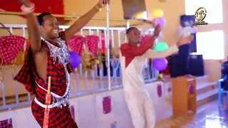 Paulo Siria Aiterua Oyie Imbirikani Kenya Live Performance Short By Richard Mollel 