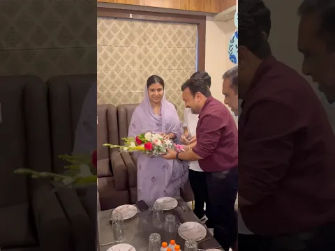 Iqra hasan ki security π± | #iqrahasan #ytshorts #shortsfeed