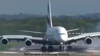 TAZAMA Ndege Kubwa Duniani Ya Abiria Iliponusurika Kupata Ajali 